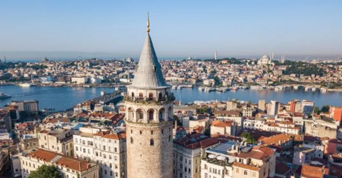 İstanbul'dan Sayfalar...