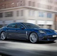 2017 Porsche Panamera Executive