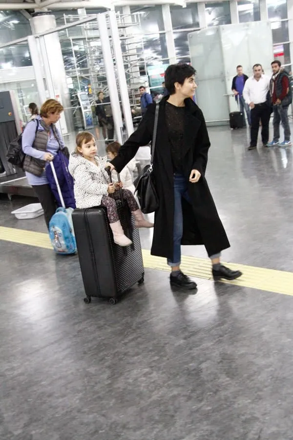 Hande Erçel’den annesi Aylin Erçel’in ölüm yıl dönümünde duygulandıran mesaj