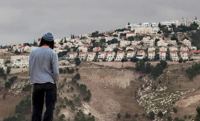 siyonistlerin-toprak-hirsizligi-raporlarla-kanitlandi-ab-tek-tek-acikladi-1722615094067.jpg AB, 2023'te İsrail'in yasa dışı yerleşimleri büyük ölçüde artırdığını bildirdi.