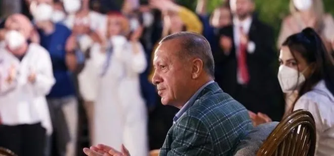 Son dakika: Başkan Erdoğan Adana’da! 81 ilden gelen on binlerce gençle buluştu | Gençlerimizin peşkeş çekilmesine izin vermeyiz