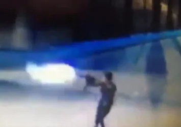 PKK'nın Mersin'deki polisevine yaptığı alçak saldırıya kalkan olan CHP'li Abdurrahman Erden'e sert tepki! Haberi anlık dağdan mı Pensilvanya'dan mı alıyorsunuz?
