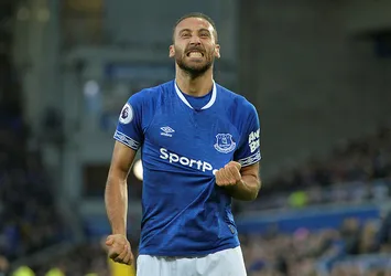 Cenk Tosun kararını verdi! Ne Beşiktaş ne de Galatasaray...
