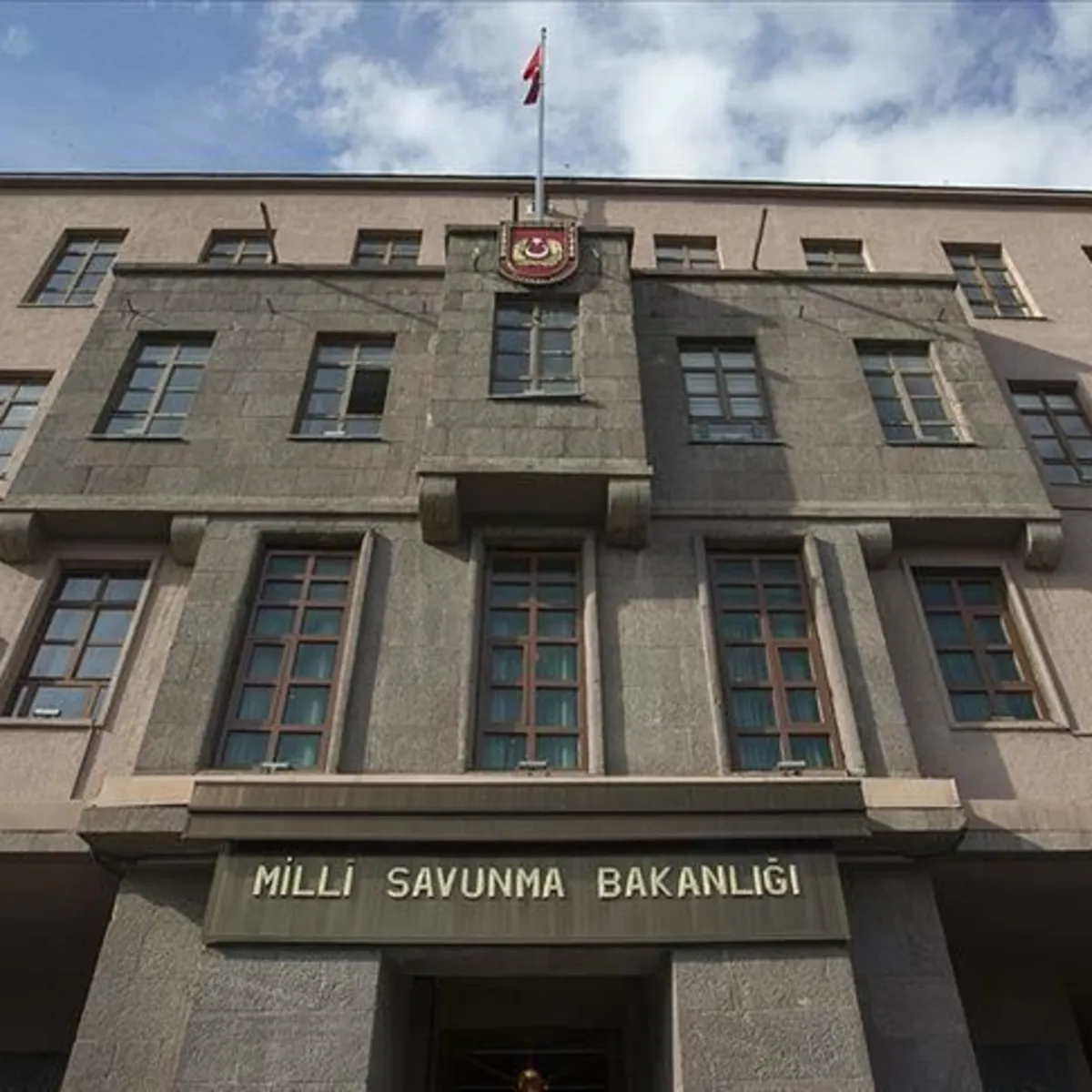 MSB'den net Kıbrıs mesajı: TSK en sert cevabı verme güç ve kararlılığındadır