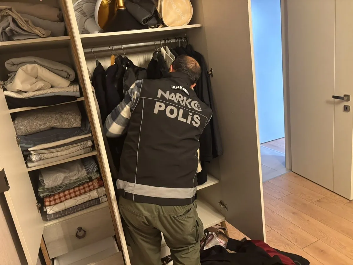 Ankara’daki uyuşturucu ve fuhuş soruşturmasında 4. dalga! 16 şüpheli daha gözaltına alındı - 4