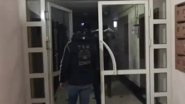 Son dakika: İzmir merkezli dev FETÖ operasyonu! Çok sayıda gözaltı kararı var