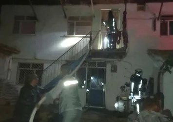 Denizli'de acı son! Çocuğunu kurtarmak için alevlerin arasına daldı ama...
