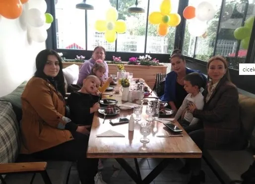 3-kez-kanseri-yenen-cicek-akcay-hayatini-losemili-cocuklara-adadi-1637474432991.jpg 3 kez kanseri yenen Çiçek Akçay hayatını lösemili çocuklara adadı