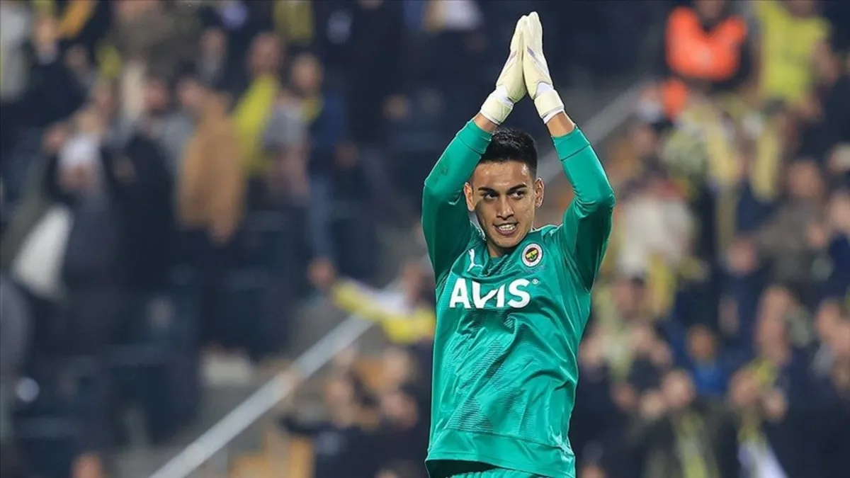 Fenerbahçe'de İrfan Can Eğribayat şoku: Ayak parmağı kırıldı