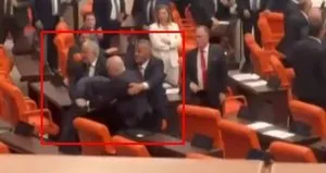 Meclis’te yumruklar havada uçuştu!