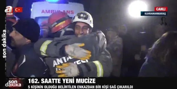 Umutlar tükenmiyor: 162’nci saatte dört mucize