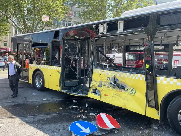 Son Dakika | İstanbul'da korkunç olay! Tramvay İETT otobüsüne çarptı - 4