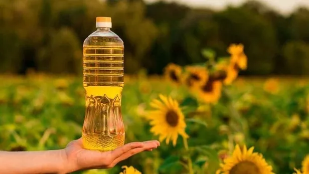 sivi-yag-kapaklarini-cope-atanlar-cok-pisman-olacak-meger-cebinizin-dostuymus-1703955057176.jpg Sıvı yağ kapaklarını çöpe atanlar çok pişman olacak! Meğer cebinizin dostuymuş!