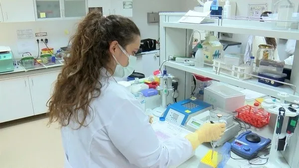 TÜBİTAK destekli üretildi: Mutasyonlu Covid-19'a karşı yerli ilaç! Tarih verdiler - 1
