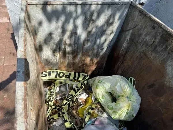Çöpe atılan bebeğin sırrı çözülemedi! Cani anneden kan donduran savunma: Korkup banyoda sakladım - 1