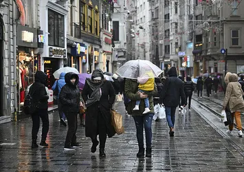 Meteoroloji İstanbul için tarih verdi! Kuvvetli yağış geliyor