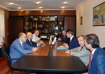Azerbaycan Gümrük Komitesi Başkanı Aliyev, Türk İş Adamları ile bir araya geldi