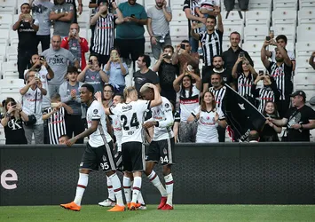 Beşiktaş Sivasspor'u beş golle geçti