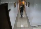 Darbeciler kapıyı kurşunlayıp içeri girmeye çalışmış!