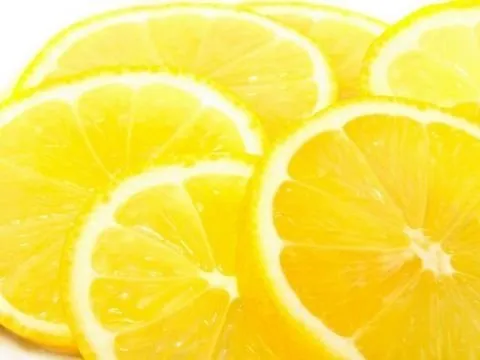 Limon suyuna sarımsak atıp içerseniz...