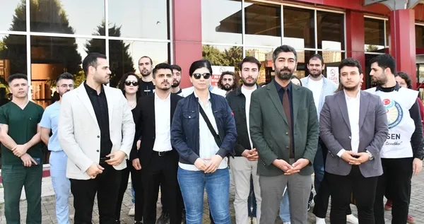 1712241914056.jpg Hastane personeli arasında akılalmaz kavga! Müdür yardımcısı ile tekniker birbirine girdi - 3