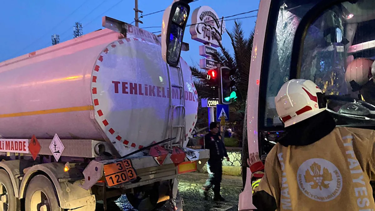 Manisa'da zincirleme kaza: 1 ölü 7 yaralı