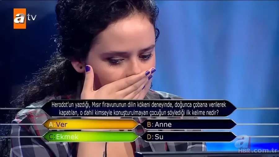 1 milyonluk sorunun cevabı ne? Kim Milyoner Olmak İster geçmişten günümüze tüm milyonluk sorular ve cevapları... 10