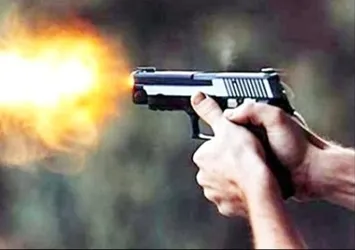 İran'da Cumhurbaşkanlığı Sarayı'nda silah sesleri