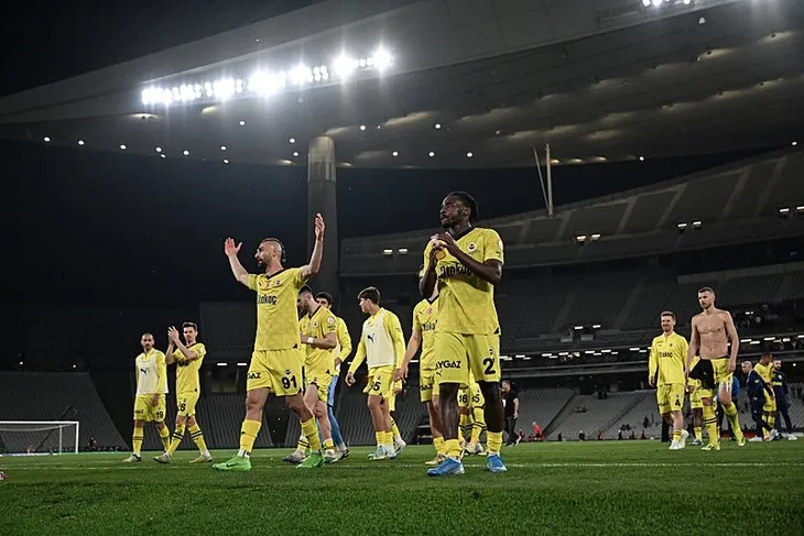 Karagümrük Fenerbahçe maçında olay yaratan penaltı pozisyonu! Spor yorumcularından flaş sözler