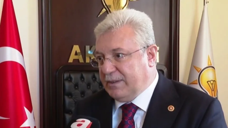 AK Parti’den CHP ve Dem Parti açıklaması! AK Parti Grup Başkanvekili: CHP Kandil’in iradesini belediyelere taşıyor