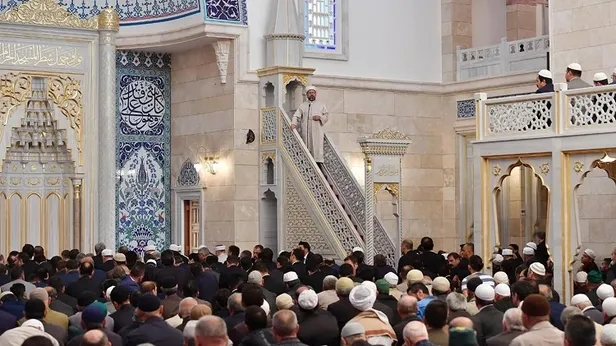 12 OCAK 2024 CUMA HUTBESİ: Bu Cuma hutbede Allah’ın Rahmet ve İnayetine Sığınmanın Adı, Eûzü-Besmele