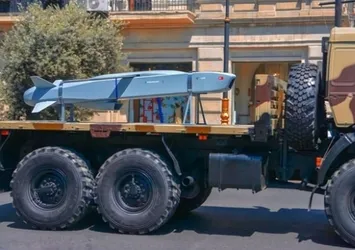 Azerbaycan Türkiye'den SOM füzesi aldı