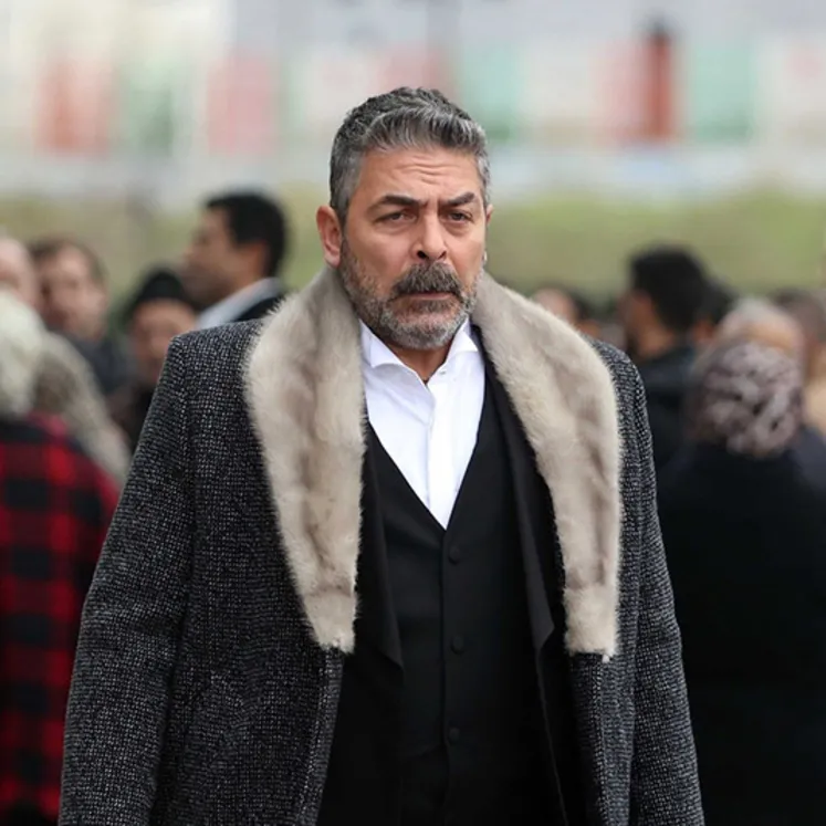 A.B.İ.'nin yıldızı Sinan Tuzcu'dan Kenan İmirzalıoğlu'na övgü yağmuru