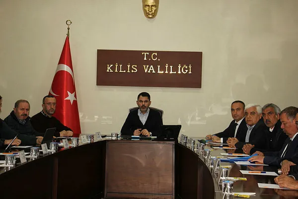 cevre-sehircilik-ve-iklim-degisikligi-bakani-murat-kurumdan-kiliste-son-dakika-aciklamalari-1677084782045.jpg Çevre, Şehircilik ve İklim Değişikliği Bakanı Murat Kurum'dan Kilis’te son dakika açıklamaları - 3