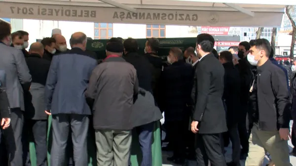 Son dakika: İçişleri Bakanı Süleyman Soylu’nun annesi son yolculuğuna uğurlandı