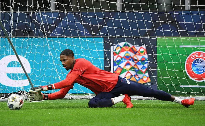 Milan'ın kalecisi Mike Maignan 10 hafta yeşil sahalardan uzak kalacak - 2