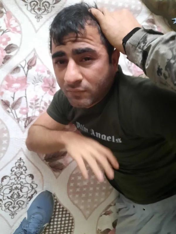korucu-mustafa-erdemi-sehit-eden-terorist-mehmet-zeki-ilmin-yakalandi-1686815450528.jpeg Korucu Mustafa Erdem'i şehit eden terörist Mehmet Zeki İlmin yakalandı - 2