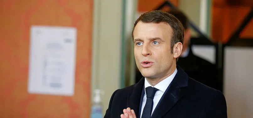 Macron ulusa seslenişte halkı fırçaladı