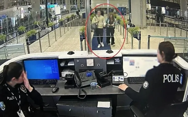 murat-aciyi-olduren-oglunu-abdye-kaciran-yazar-eylem-tok-deport-edilebilir-1716628570690.jpg Murat Aci’yi öldüren oğlunu ABD’ye kaçıran yazar Eylem Tok deport edilebilir - 6