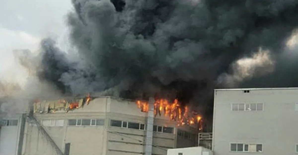Silivri'de fabrika yangını
