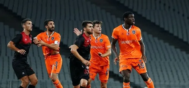 Karagümrük 2-0Başakşehir Maç Sonucu | Son şampiyon henüz puanla tanışamadı