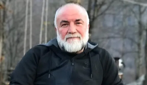 gungor-arslan-kimdir-kac-yasindaydi-silahli-saldirida-hayatini-kaybeden-gungor-arslan-kim-1645336614144.jpg Güngör Arslan kimdir, kaç yaşındaydı? Silahlı saldırıda hayatını kaybeden Güngör Arslan kim? - 1