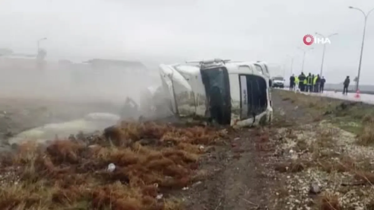 Konya'da asit tankeri devrildi: 1 ölü