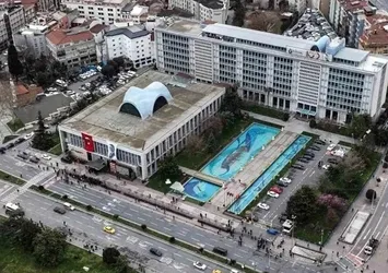 İBB'ye 3. dalga yolsuzluk operasyonu! Balya balya paralar ele geçirildi | Gözaltına alınan Zafer Keleş tutuklandı