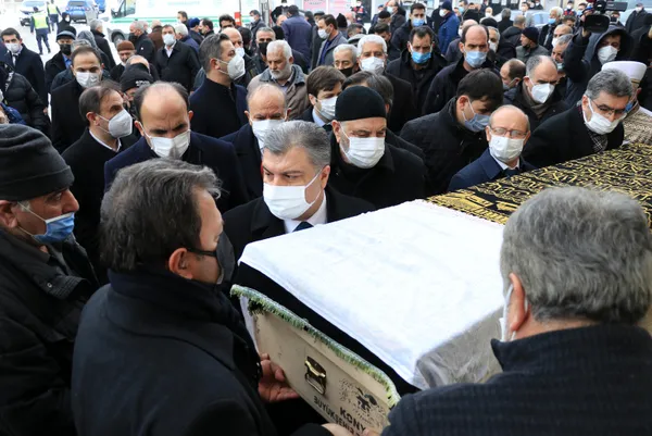 Sağlık Bakanı Fahrettin Koca'nın acı günü! Babaannesi defnedildi - 1