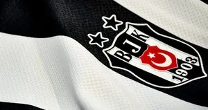 Beşiktaşlı futbolcu polisin üzerine yürüdü!