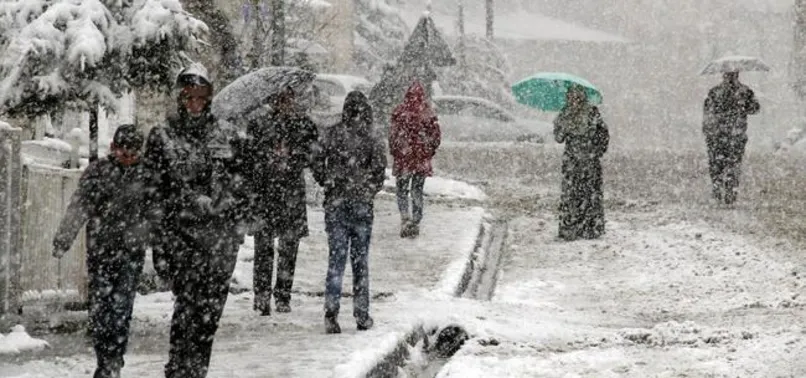 Ardahan'da eğitime kar engeli