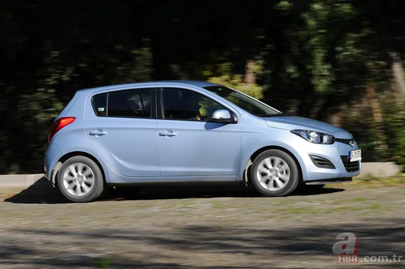 335.300 TL’den başlayan fiyatla sıfır araba sahibi olun! Hyundai i20 ÖTV'li ÖTV'siz fiyat listesi çıktı! Şartı sağlayan arabayı kapar! 5