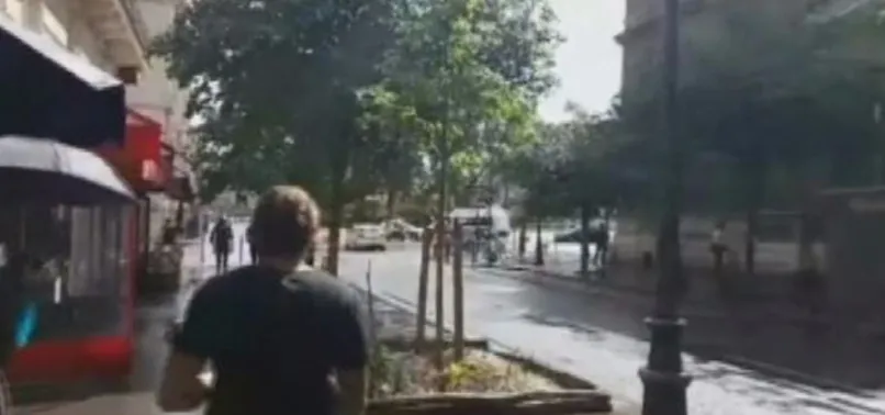 Paris'te panik anları! Polis Twitter'dan uyardı