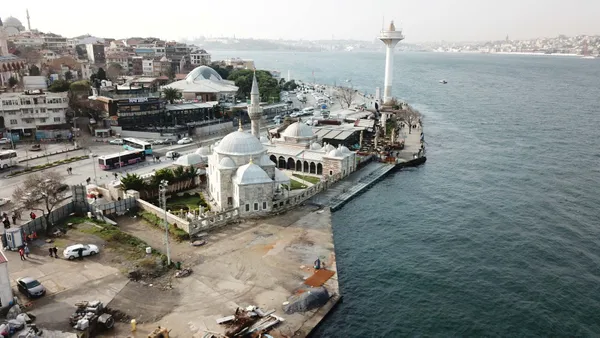 Tarihçi Murat Bardakçı’dan CHP’li İBB’ye Şemsi Paşa Camii tepkisi